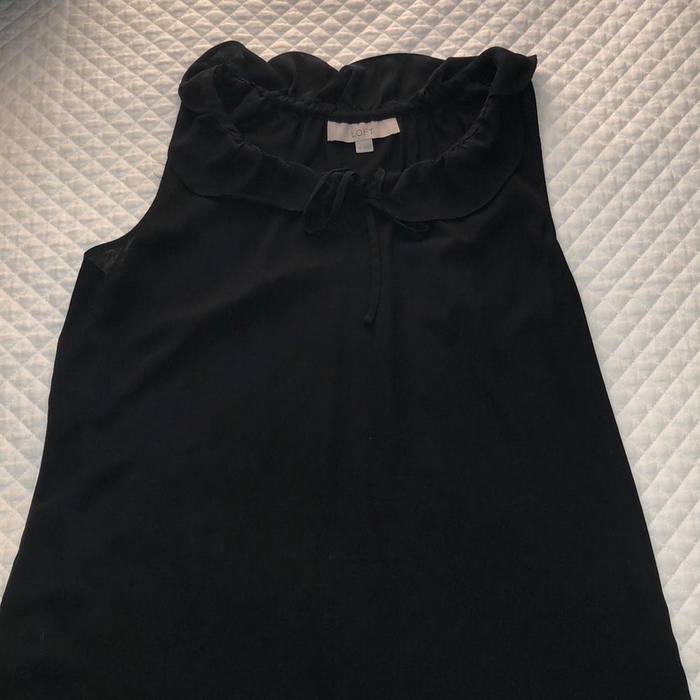 Black LOFT top
